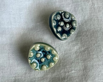 Stoneware Buttons: Green-Blue Stoneware Handmade Ceramic Buttons (17mm)