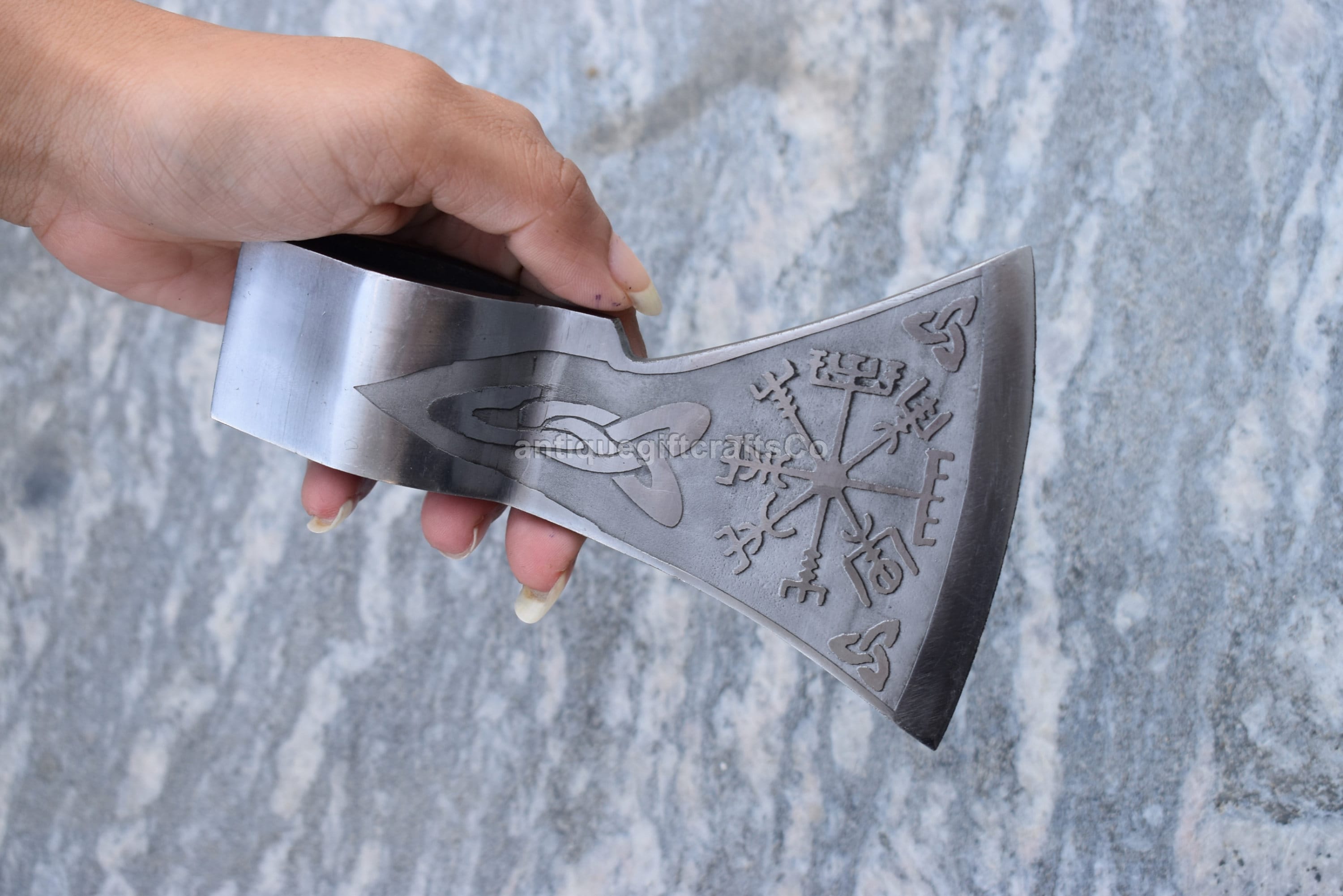 Tête de hache décorative médiévale forgée à la main | Pièce de sculpture artisanale en acier - France
