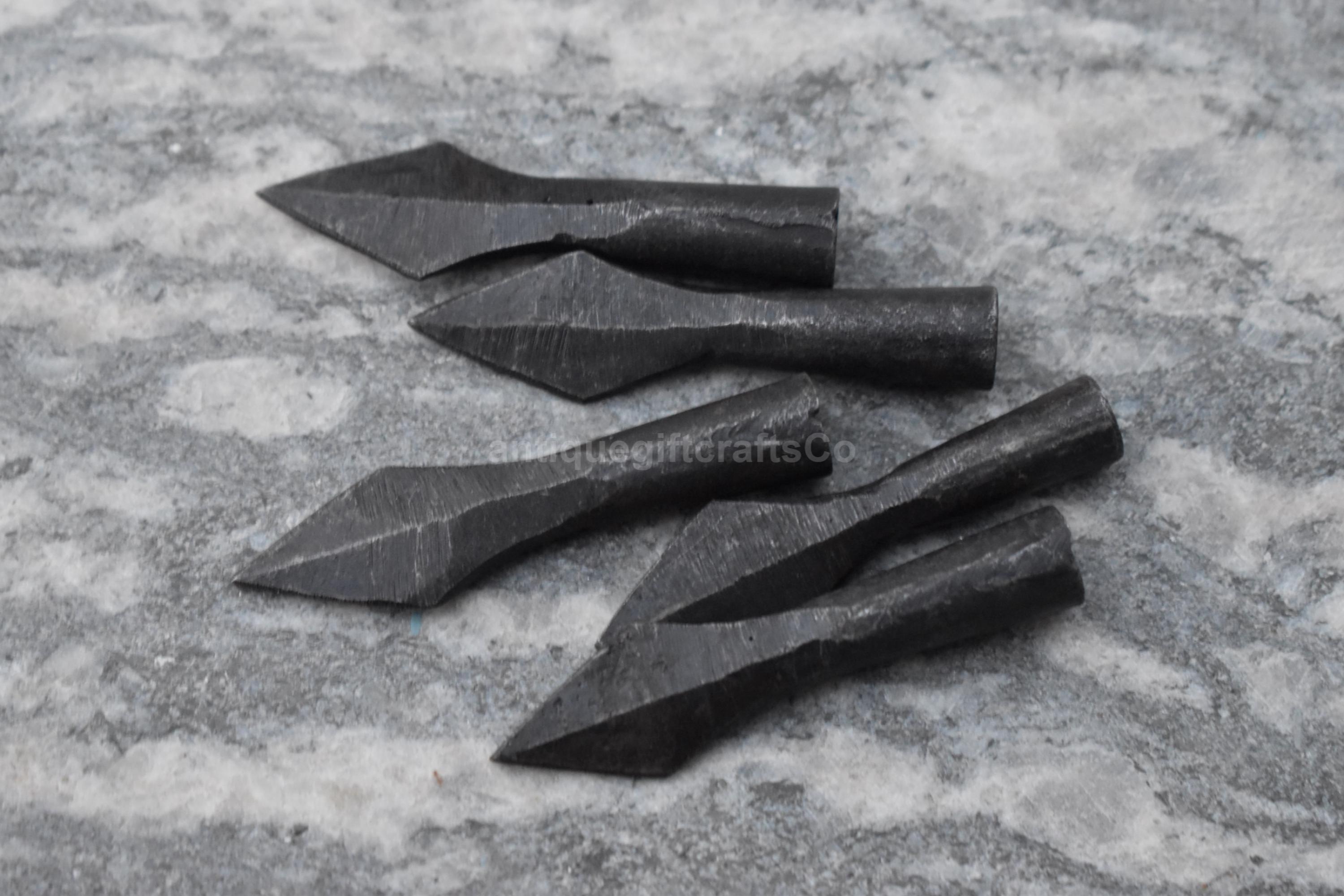 thumbnail image 2 of Pera Peris Forged Crossbow Bolt Arrowhead – Medieval Style Tip, Iron Construction 2 of 3