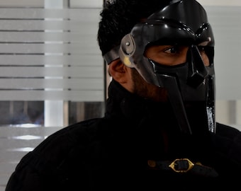 Hand-Forged Steel Gladiator Mask – Medieval Style Collectible Helmet for Cosplay & Display