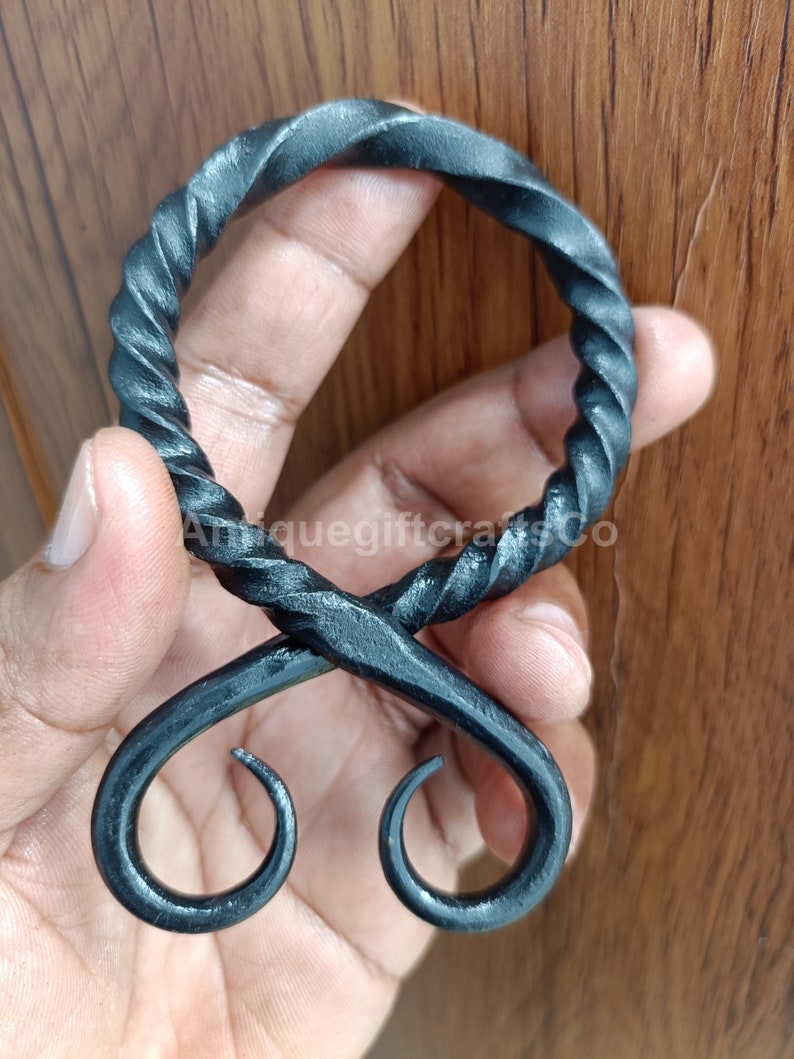 Boucle de ceinture croisée Troll forgée à la main. image 6