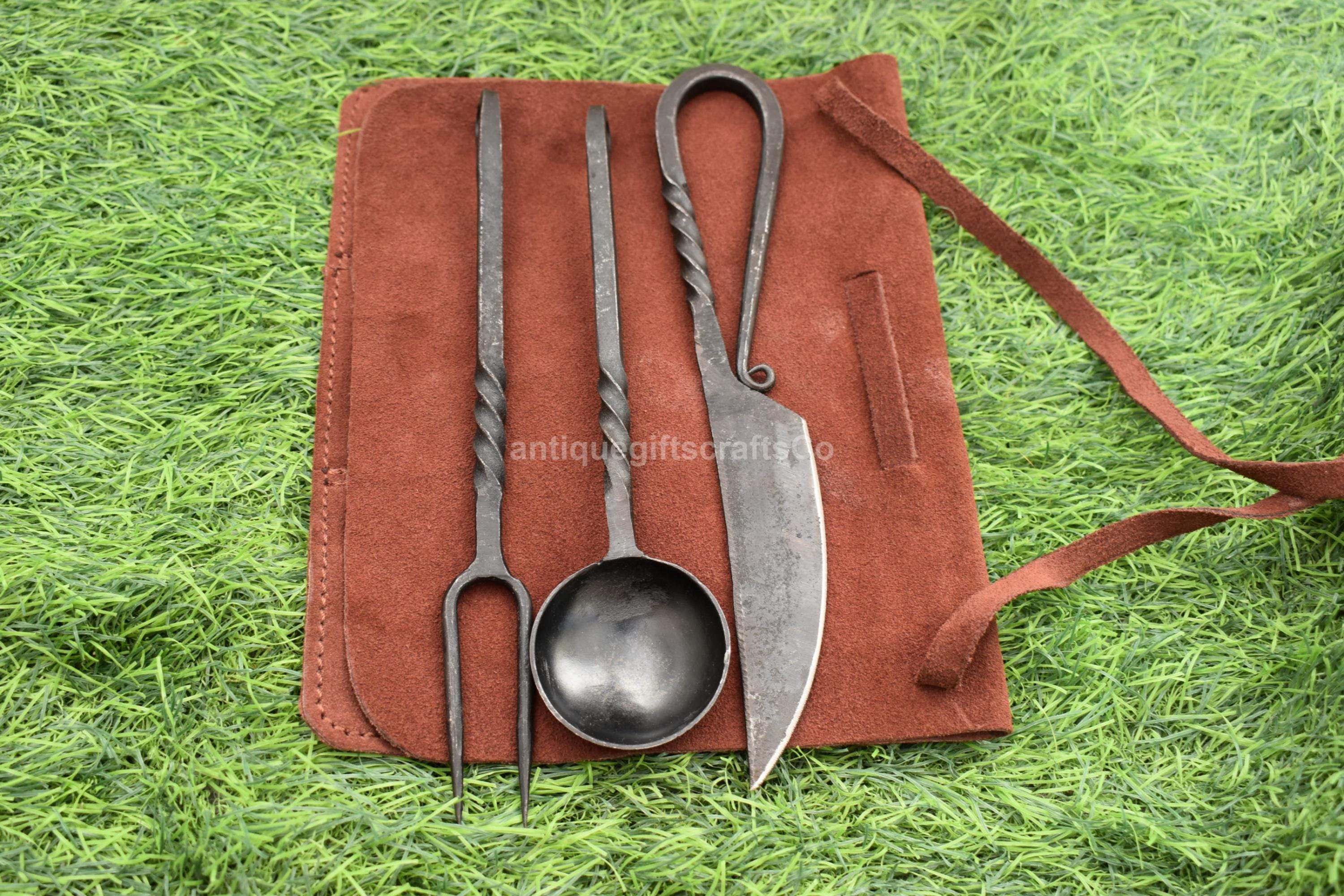 Ustensiles De Table Médiévaux Forgés Main - WarriorsOutfit - Noir (Neuf)