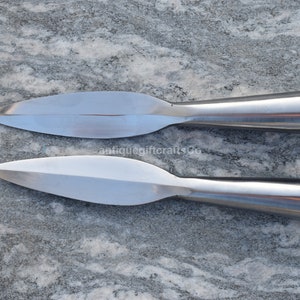 Hand Forged Medieval Viking Iron 8&#39;&#39; Leaf Design Spearhead high carbon steel Spearhead.