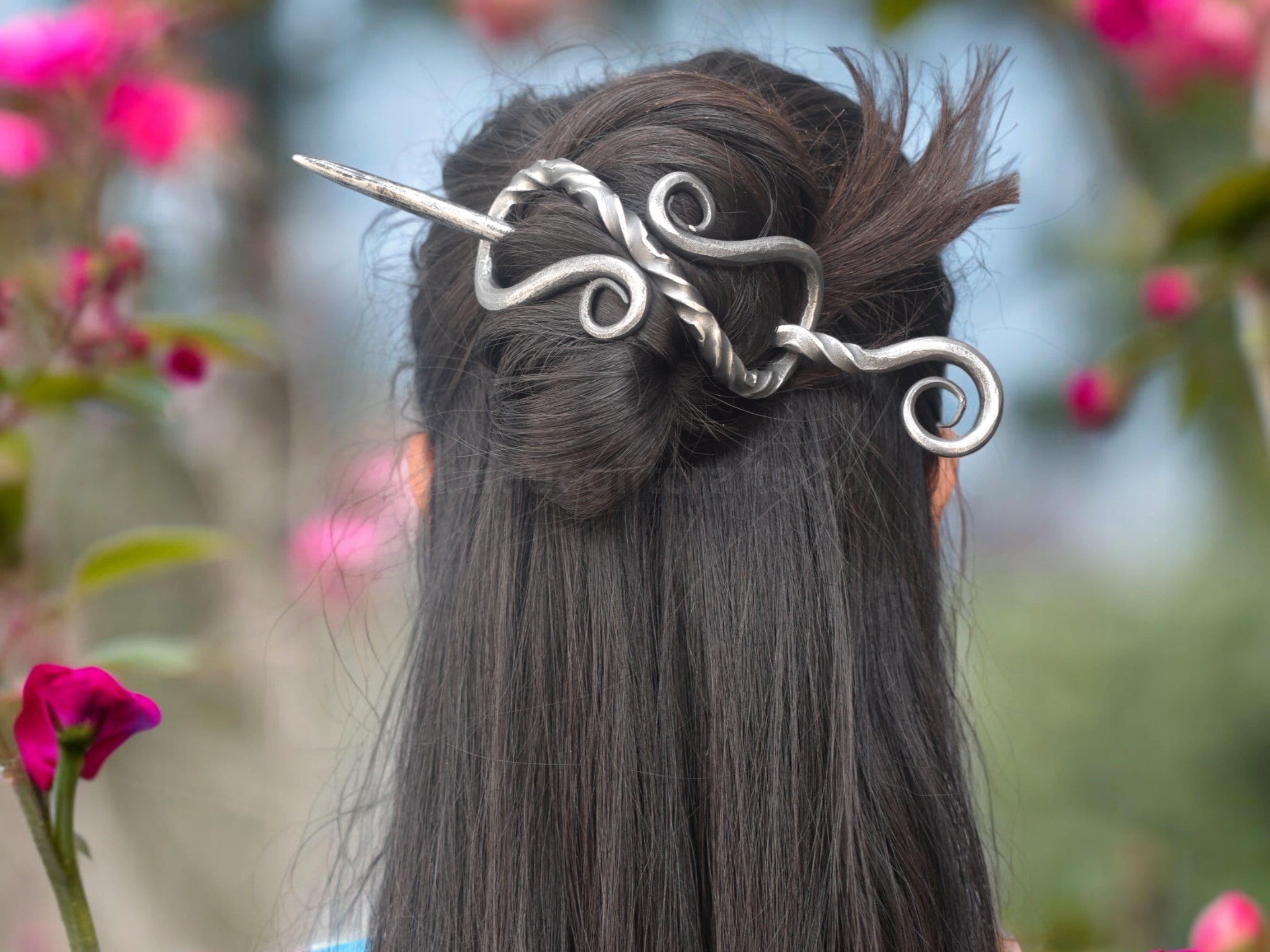 Handcrafted Twisted Iron Hair Stick – Viking-style Medieval Hair