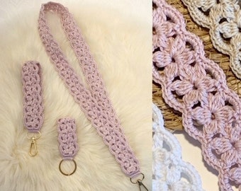 Crochet pattern 3 in 1 Keychain, Lanyard & Wristlet Magnolia, English (US Terms)