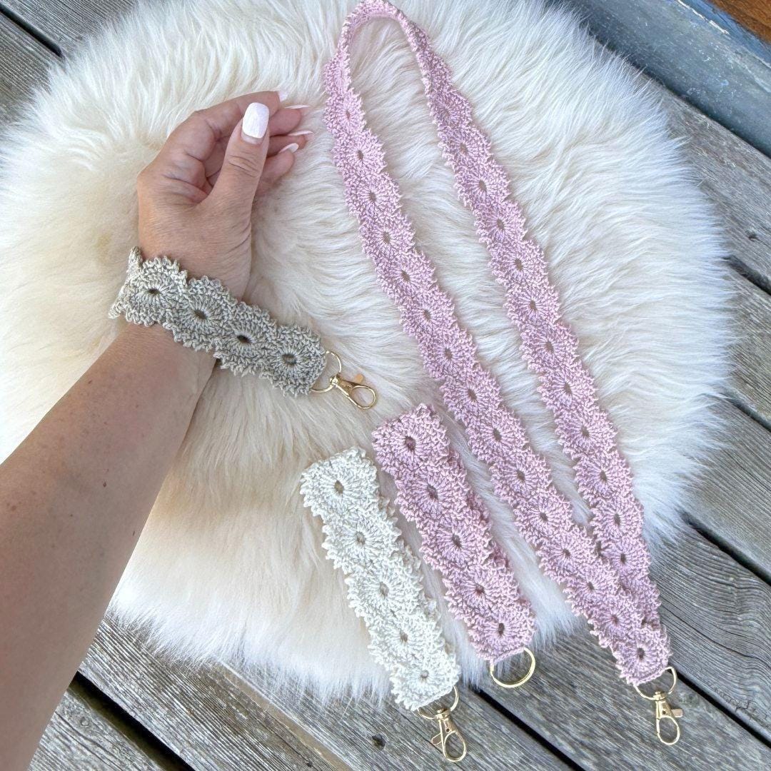Crochet Pattern Keychain Lanyard and Wristlet Aster (PDF) - Etsy