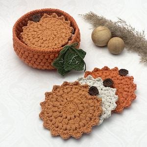 Crochet Pattern Pumpkin coasters in a Pumpkin Basket with leaves, English (US Terms) & Swedish