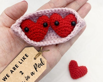 Two Heart Peas in a Pod, Valentine crochet pattern + Printable Tag, English US Terms & Swedish