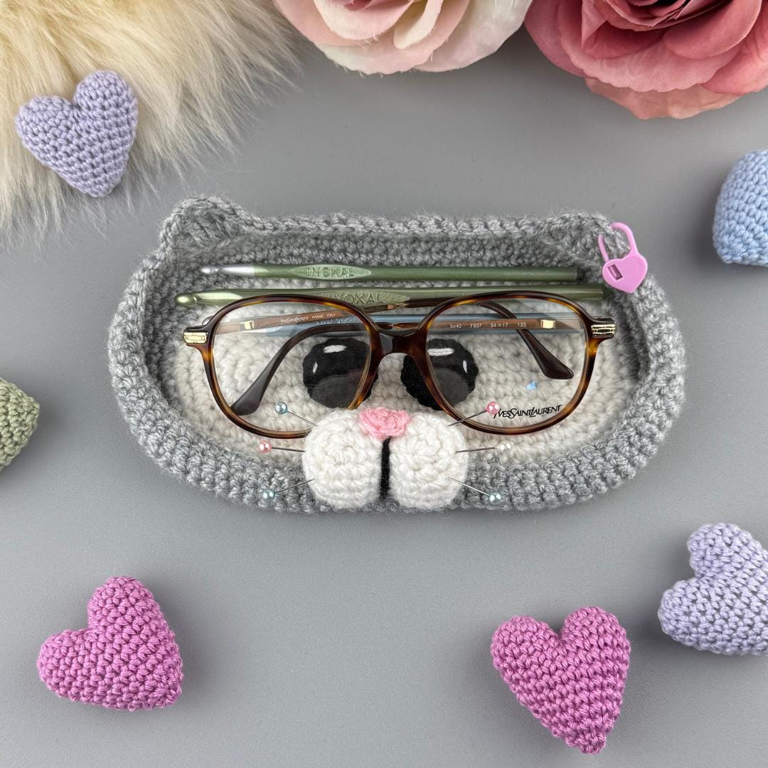 Cat Glasses Holder, Crochet Hook holder/case crochet pattern, English US Terms & Swedish