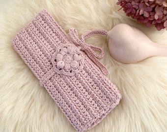 Crochet hook case pattern, English US Terms, Swedish, Virkmönster på virknålsfodral