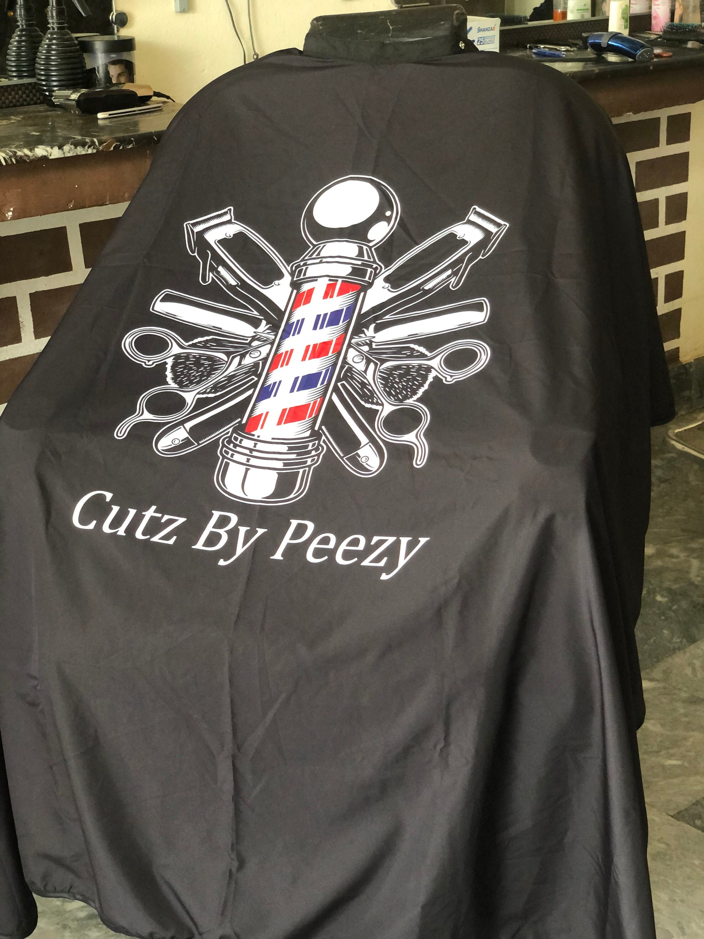 Customized 2024 barber capes
