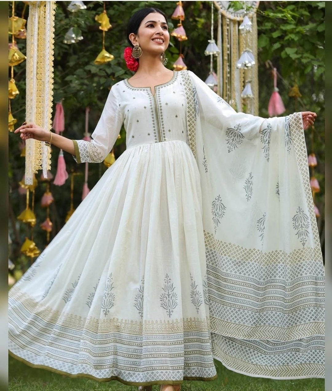 Women's White Viscose Gadhval Embroidery Anarkali Kurta Pant With Dupatta