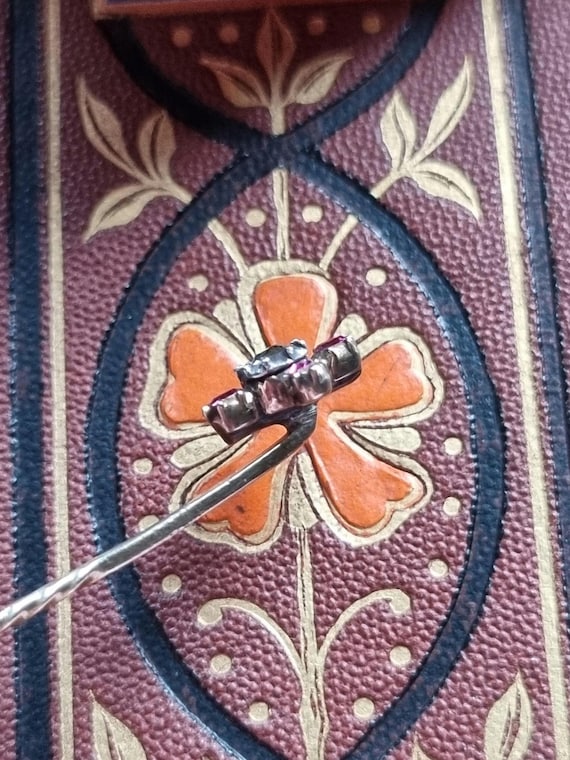Antique Gold Ruby and Paste Stickpin - image 9