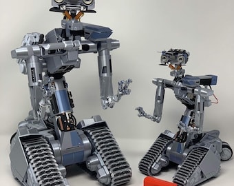 Movie Accurate model of Johnny 5 from the 80's film Short Circuit