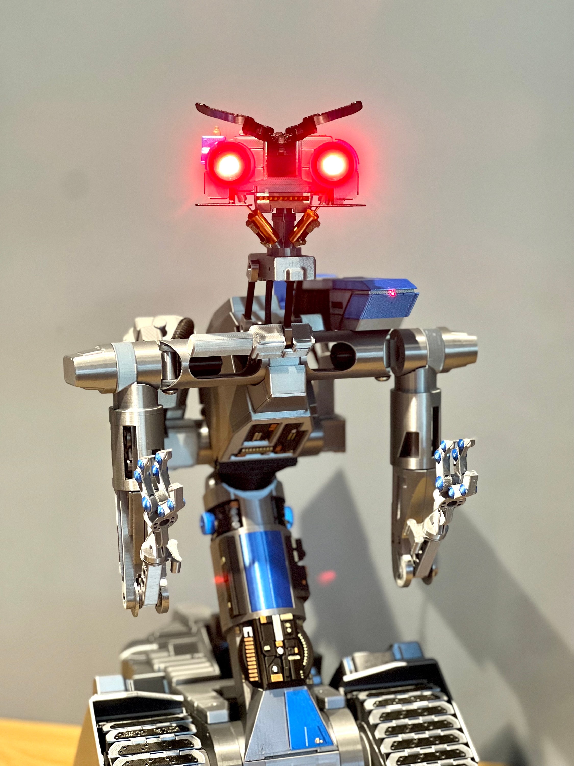 ショート・サーキット HDニューマスター・エディション('86米) Amazon.co.jp: ショート・サーキット HDニューマスター・エディション