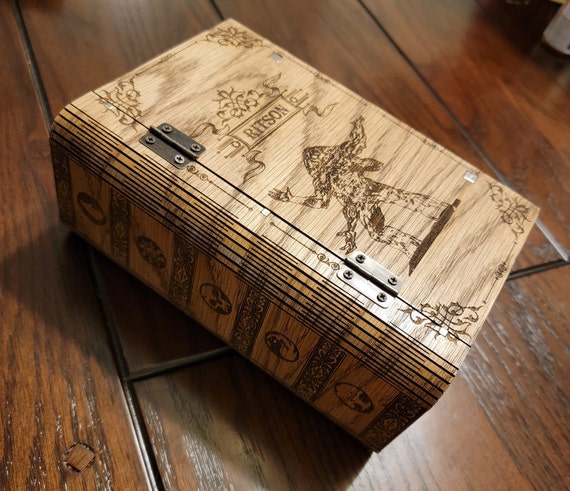 Wooden Trading Card Deck Box | Includes 18 Removable Dividers | Space for  Game Mat & Cards | Handmade (Box Shown in Maple)