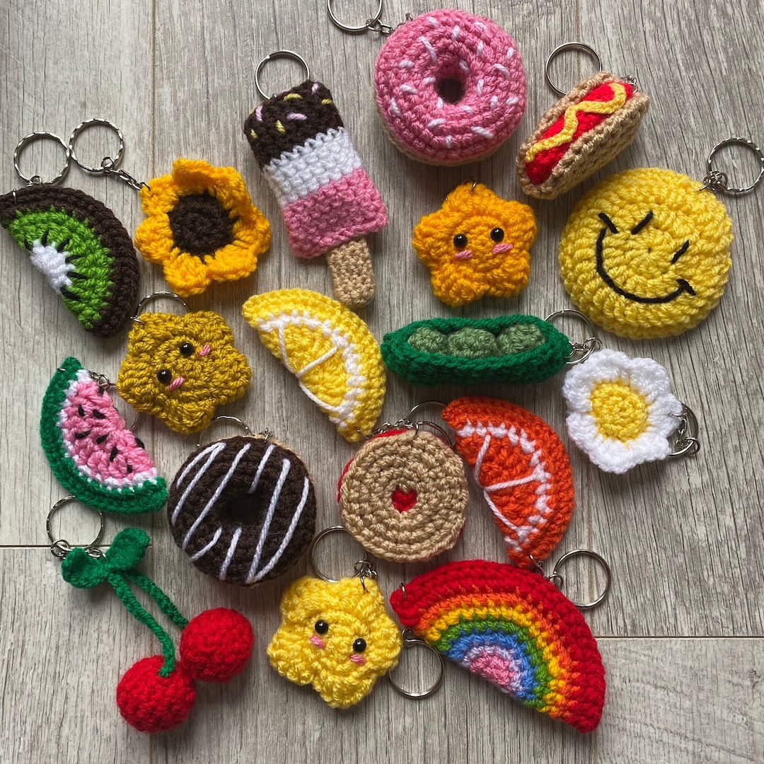 Crochet Keychain | Hot Dog Sweetie Sweet Pizza Pickle Donut
