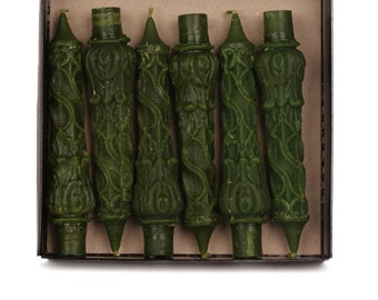 Green Spiral Pillar Candle: Baroque Table Decor