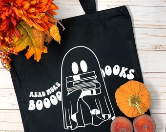 Läs mer Booooooks Ghost Canvas Tygväska | boklig present, Boooooks korg spöke, söt spökväska, lärare halloween väska