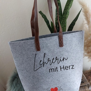 Filz Tasche Lehrerin mit Herz  Shopper Geschenk Filztasche personalisiert personalisierte Tasche Abschiedsgeschenk Lehrerin