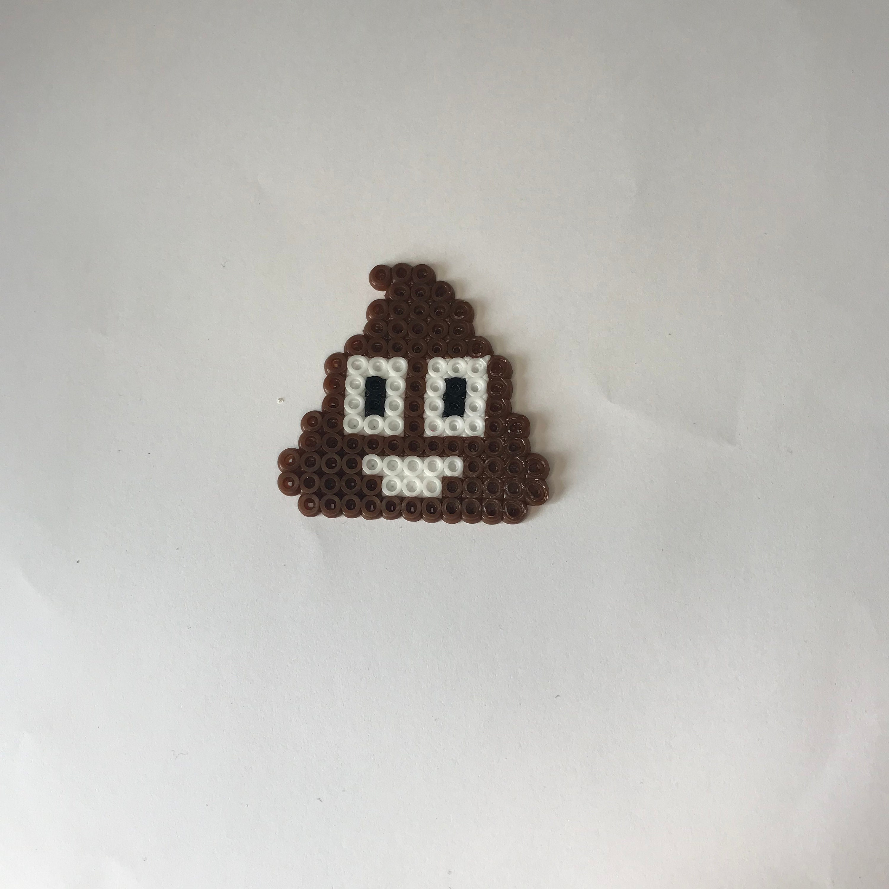 Poop Emoji llavero nevera imán perler hama cuenta Etsy