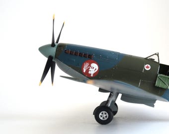 Spitfire F MK IX, escala 1/48, Eduard