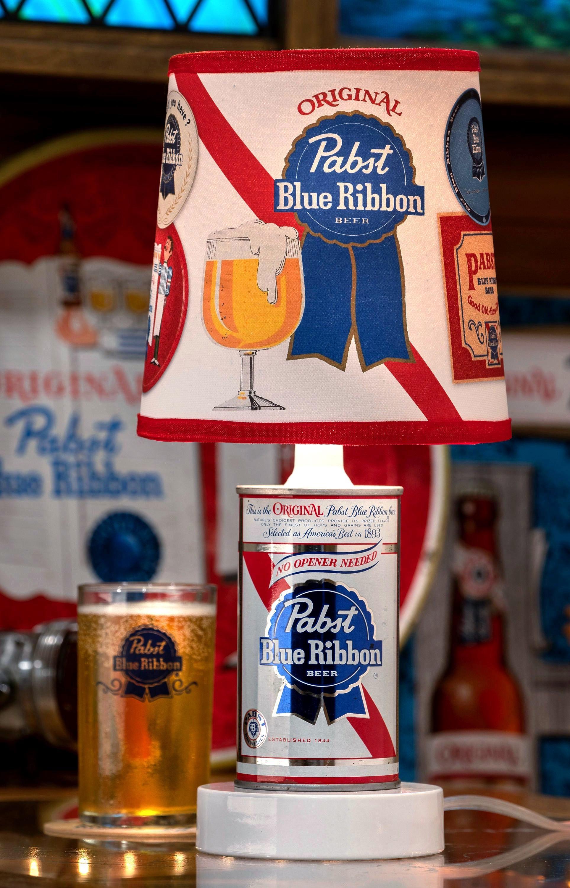 Pabst Blue Ribbon Vintage Beer Can Fantasy Lamp - Etsy