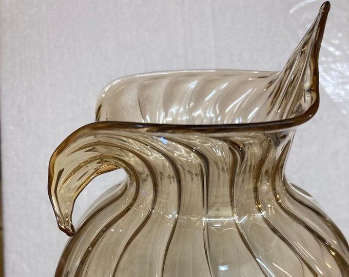 Recuerdo  Spun Glass Vase, Gold Tone, Swirled Petal, Silver Tone Grape,Made in Italy