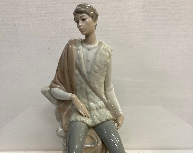 LLADRO Spain "New Shepherd" Vintage Porcelain Figurine