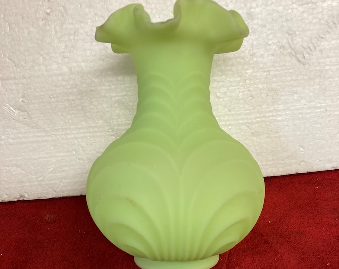 Fenton Custard Satin Vintage Drapery Uranium Ruffled Rim Vase 8”