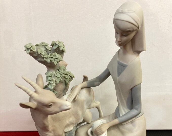 Rare Vintage  LLADRO  "Shepherdess with Goat"  Mate Figurine