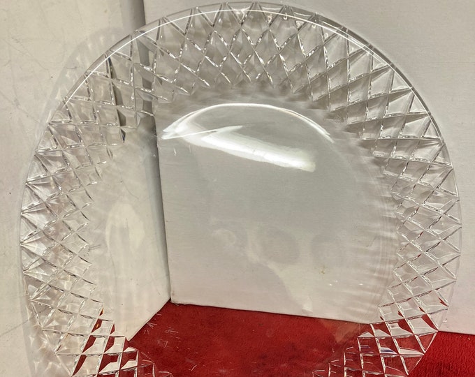 Tiffany and co. Beautiful Crystal plate ,Tiffany  Crystal  Geometrical Design 14.5" Plate