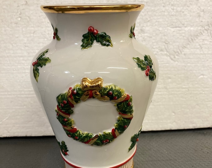 Vintage Waterford Holiday Heirloom  Vase