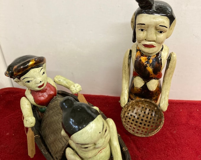2 Vintage Handmade  & Hand Crafted Vietnamese Village  Figurines