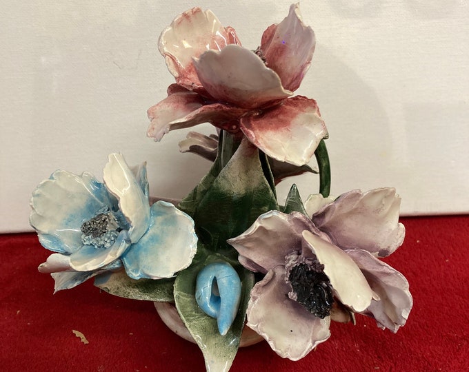 Vintage Capodimonte Porcela in Floral Bouquet .Made In Italy