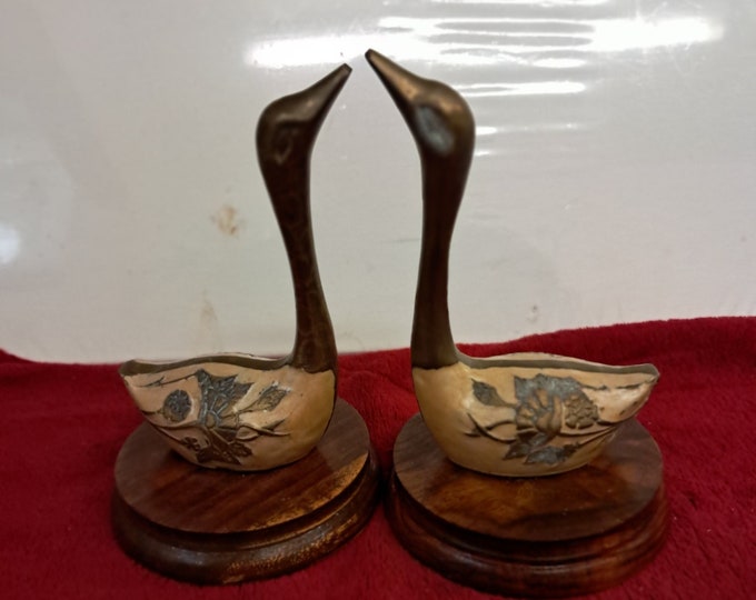 Vintage 1950s Mid-Century Modern Patinated Brass Decorative Swan Sculptures - Set of Two (2)