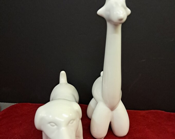 Sagebrook Giraffe Balloon  & Standing Dachshund Dog Figurine  / White