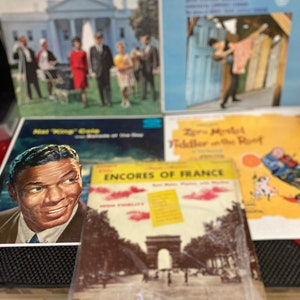 Five Vintage  Vinyl 33 LP  Records