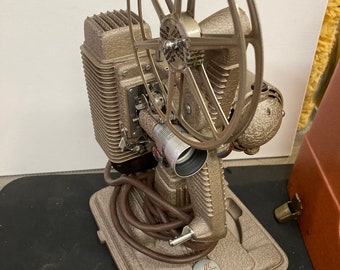 Projecteur De Cinéma Bobine Revere Modèle 85 - 8mm - Vintage