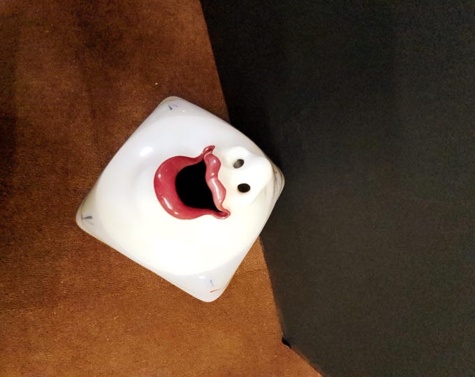 Sneezing Face Tissue Box Cover  3 D Nostril Lips Art Pottery Wanda Vintage