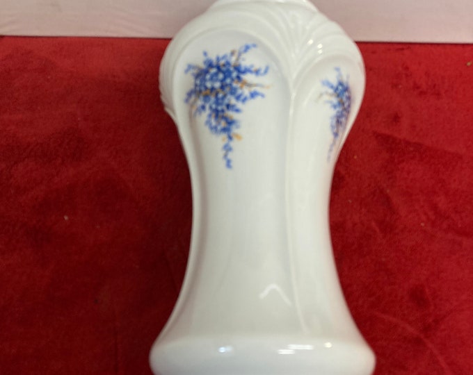 Vintage KPM Bavaria Porcelain Vase – Floral Handarbeit, Germany