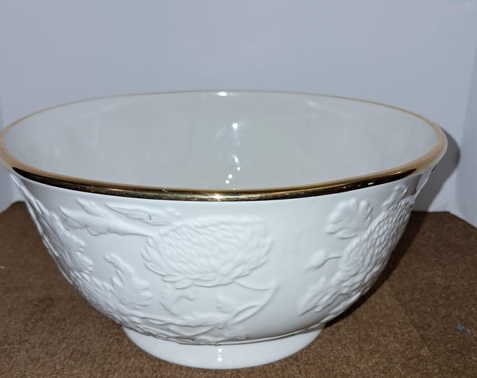 Waterford Porcelain The Gardens of Powerscourt "Chrysanthemum" Bowl