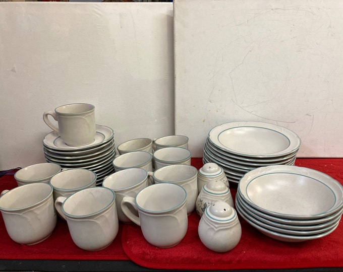 64 pcs Set CountryWare Genuine Stoneware ,Ashberry