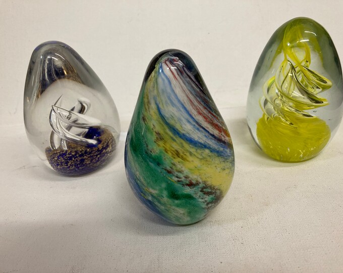 Handmade Egg Shape  Paper Weights