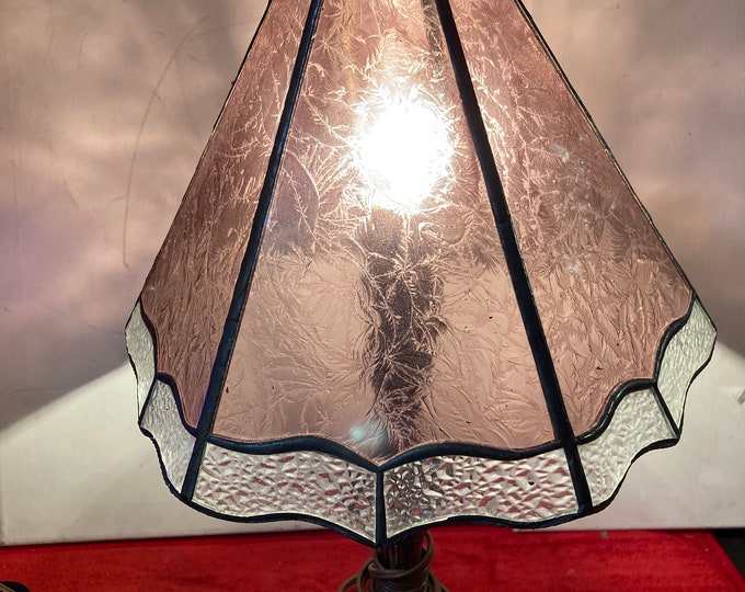 Curved Stained Glass Tiffany Style Table Lamp
