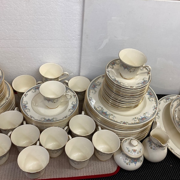 98 Pcs.Vintage Royal Doulton  Juliet China  Set