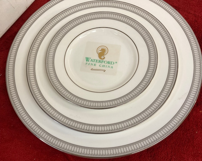 Waterford Carina Platinum  3 Plate Set