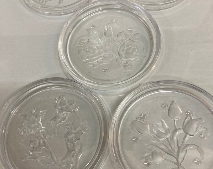 Set of 6 Crystal Coasters From Val-Saint-Lambert made in Belgium, Flowers Decor