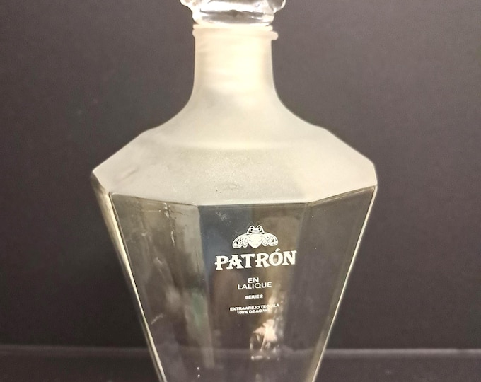 Patrón en Lalique Serie 3. Empty Bottle