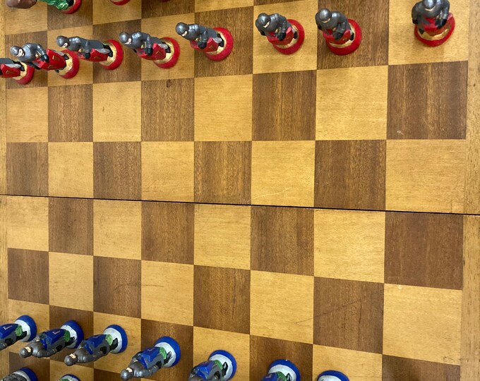 Hanpainted Middle  Ages  Chess set in A  Wooden  Box